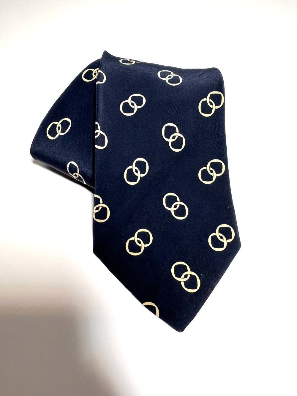 Polo Ralph Lauren EUC Navy Interlocking Ring 100% Silk Tie Necktie 57" x 3.5"